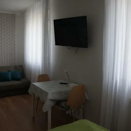 Z Klimatem Apartman *